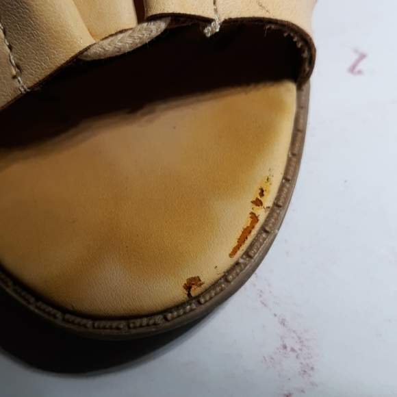 Charlotte Russe yellow heels sandals 8 - Picture 9 of 9